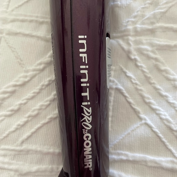 Conair Infiniti Pro Hair Curler - Picture 4 of 6